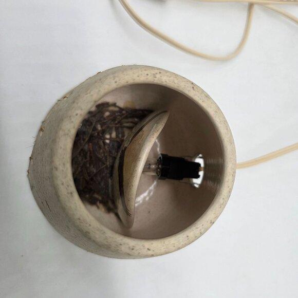 Vintage Eagle-Themed Ceramic Electric Night Lamp 5.5" Tall - Picture 10 of 11